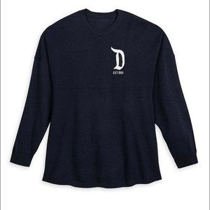 disneyland sweatshirt (spirit jersey)